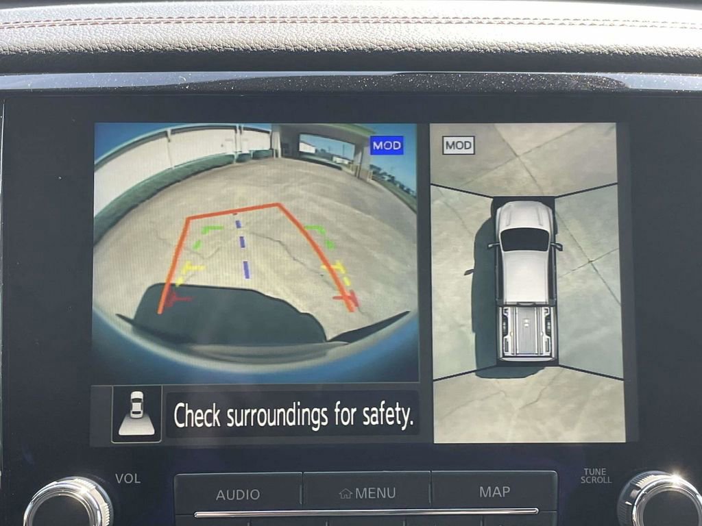 Used 2024 Nissan Titan Platinum Reserve w/ Moonroof Package image 19