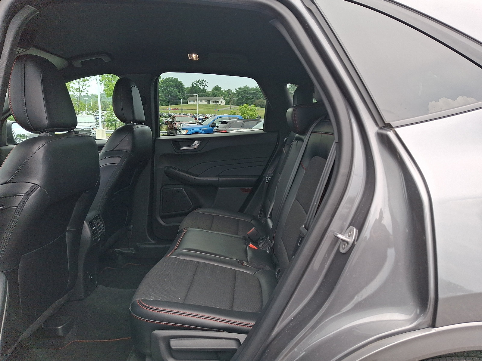 Certified 2023 Ford Escape ST-Line w/ Tech Pack #1 AWD/4WD image 10