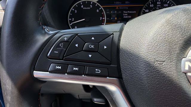 Used 2025 Nissan Sentra SR FWD image 40
