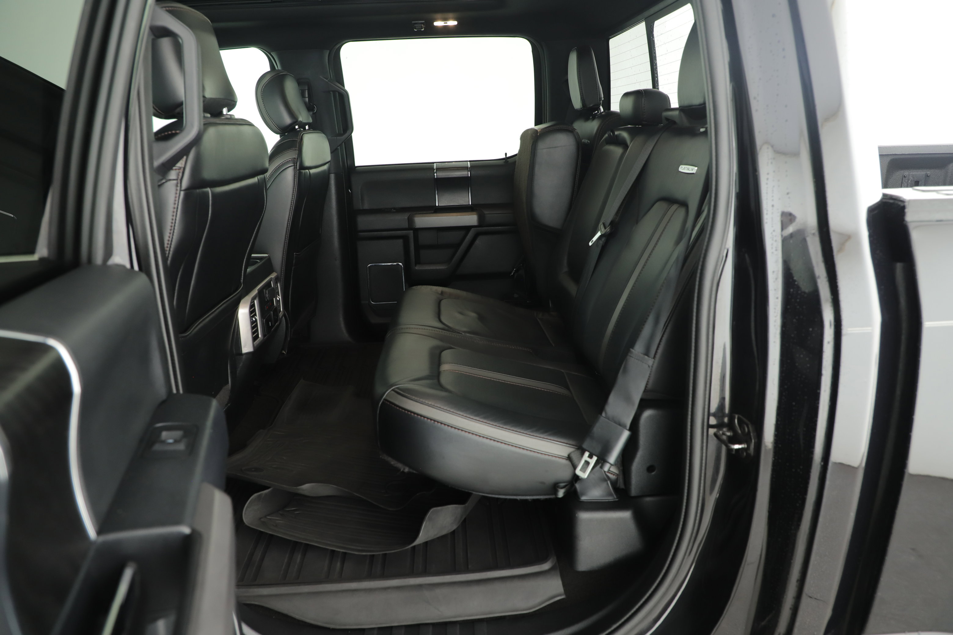 Certified 2020 Ford F150 Platinum w/ Equipment Group 701A Luxury image 11