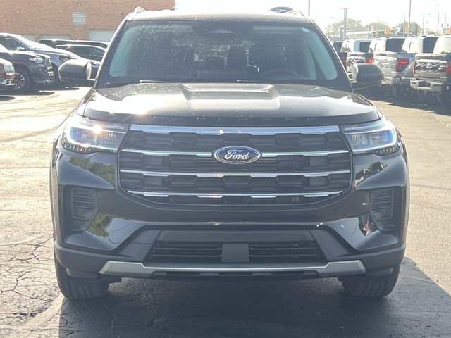 Certified 2026 Ford Explorer Active AWD/4WD image 8