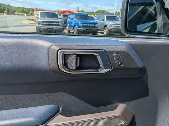 Certified 2023 Ford Bronco Outer Banks AWD/4WD image 13