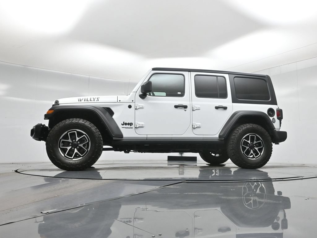 Used 2021 Jeep Wrangler Unlimited Sport AWD/4WD image 8