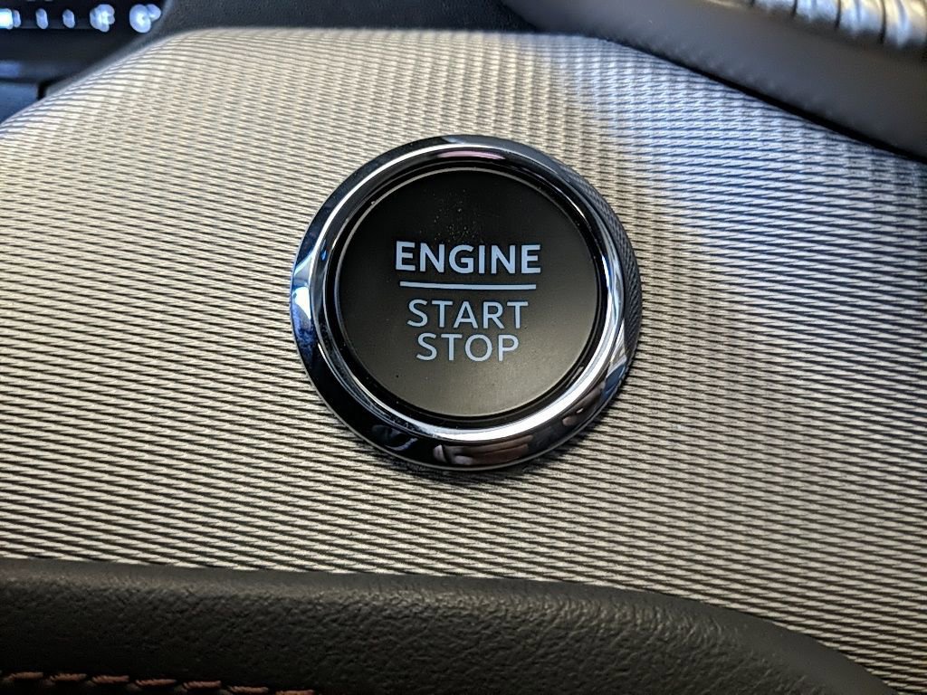 Certified 2025 Ford Explorer Active w/ Active Comfort Package image 25