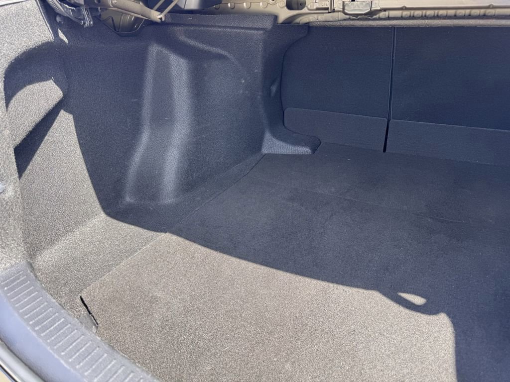 Used 2024 Toyota Corolla LE image 33