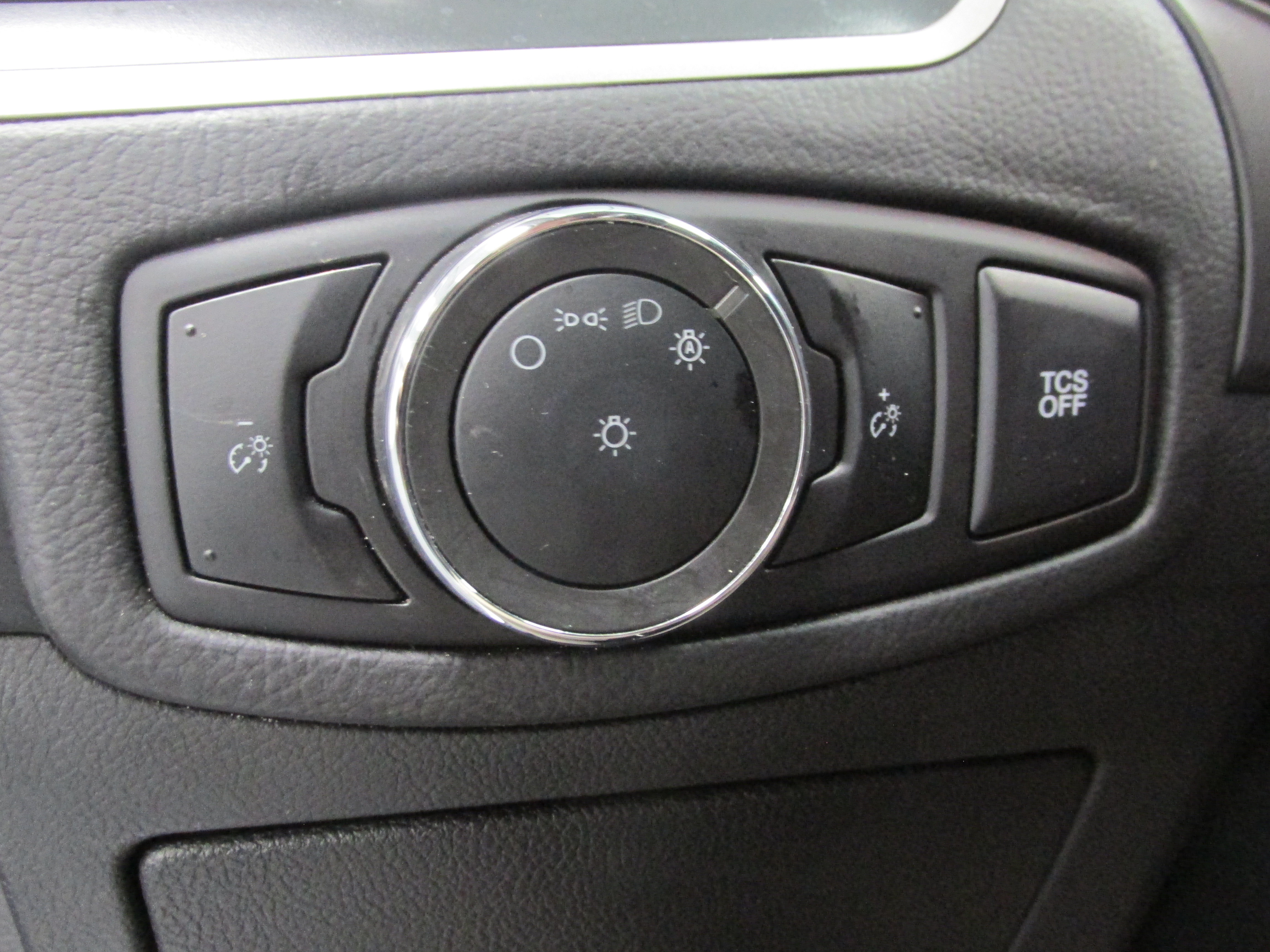 Certified 2024 Ford Edge SEL AWD/4WD image 31