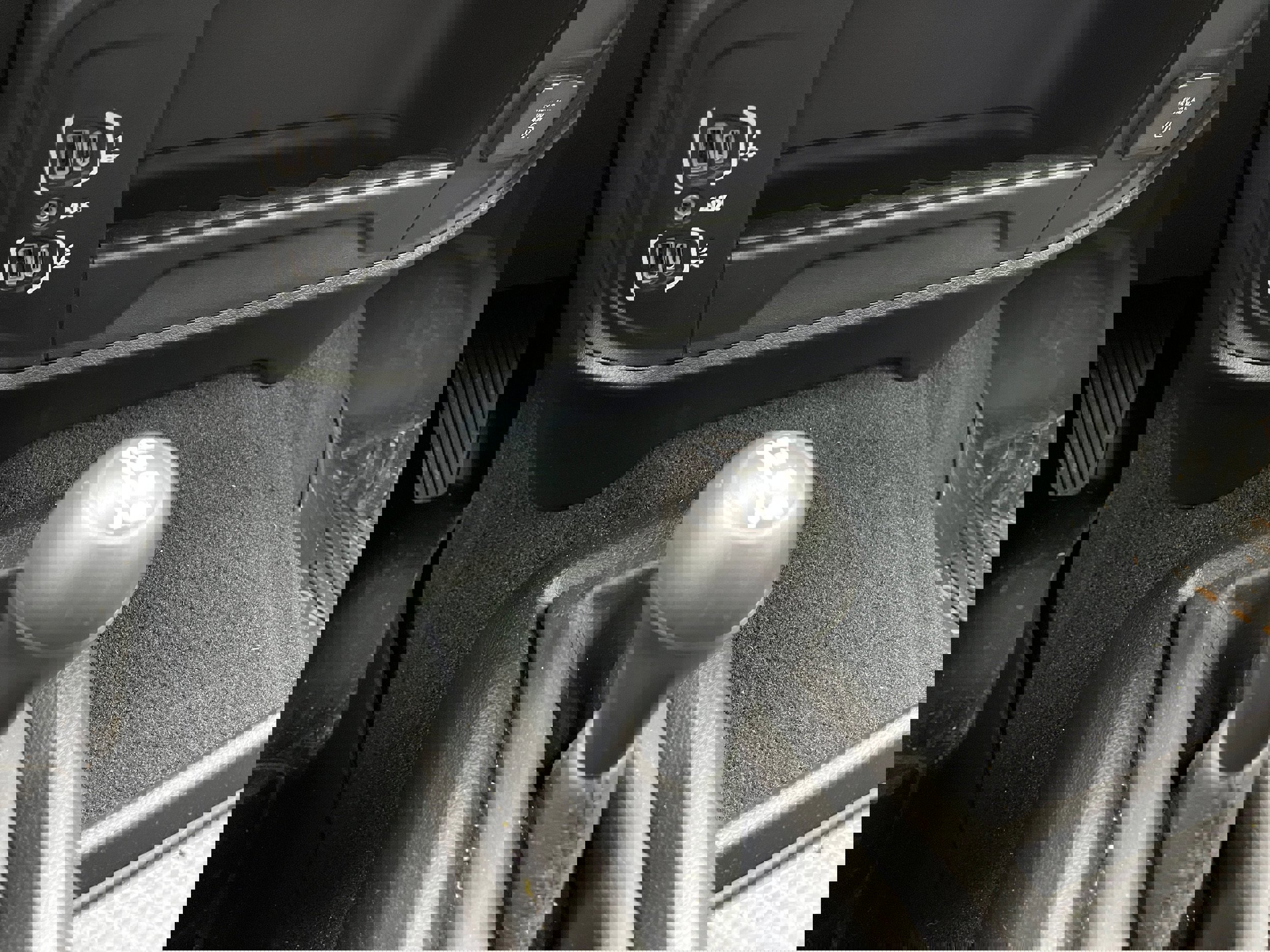 Used 2024 RAM 2500 Tradesman w/ Chrome Appearance Group image 21