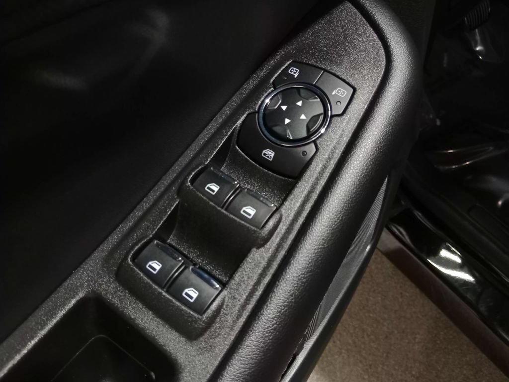 Certified 2024 Ford Edge SEL w/ Convenience Package AWD/4WD image 18