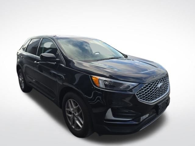 Certified 2024 Ford Edge SEL image 5