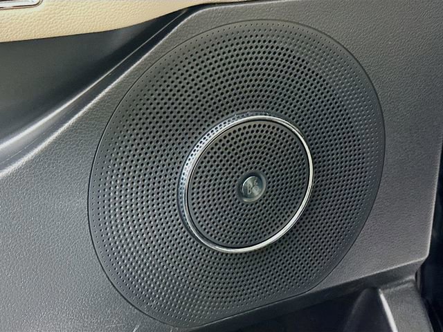 Certified 2022 Ford Expedition Limited image 26