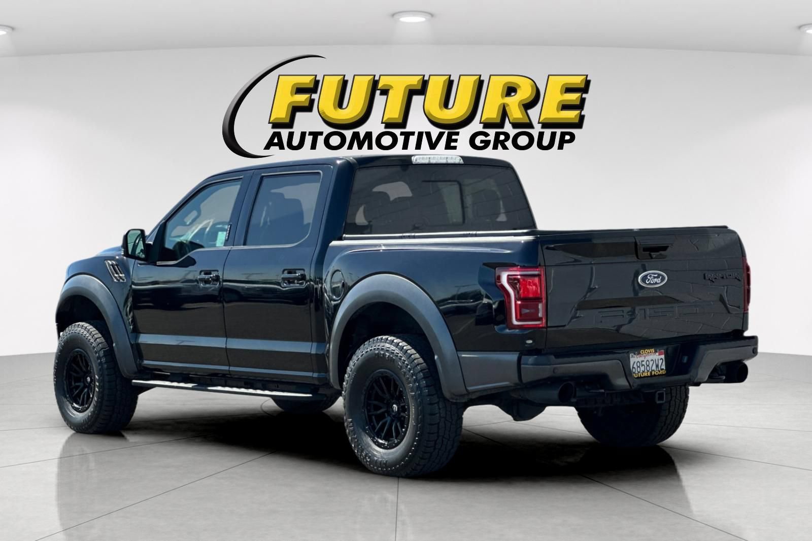 Certified 2019 Ford F150 Raptor w/ Equipment Group 802A Luxury AWD/4WD image 5