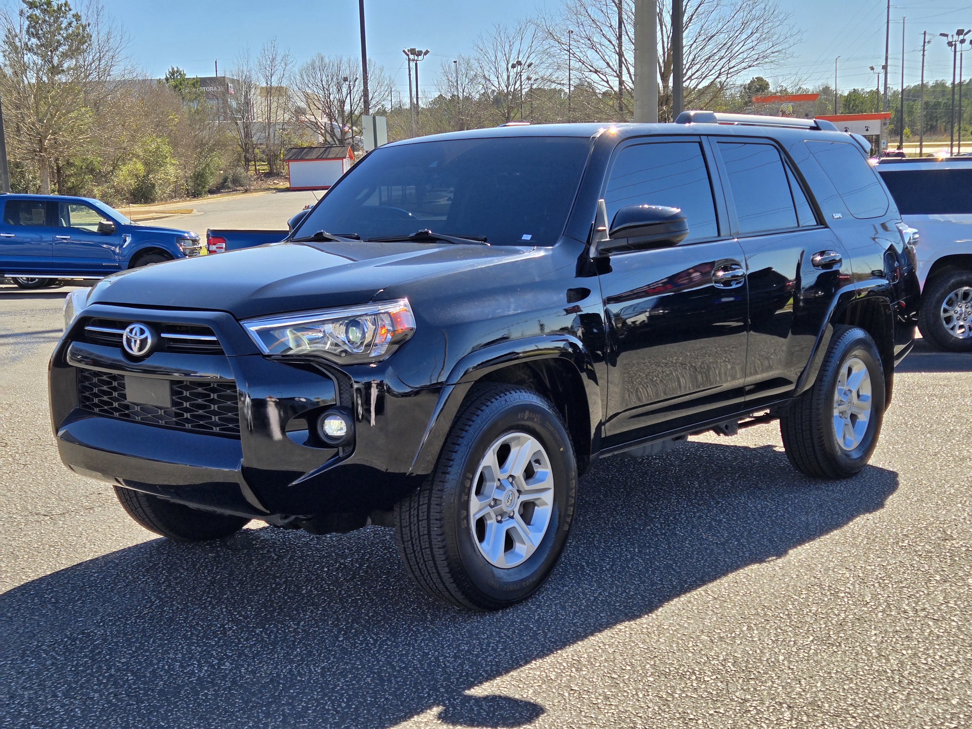 Used 2023 Toyota 4Runner SR5 image 10