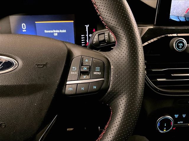 Certified 2024 Ford Escape ST-Line AWD/4WD image 18
