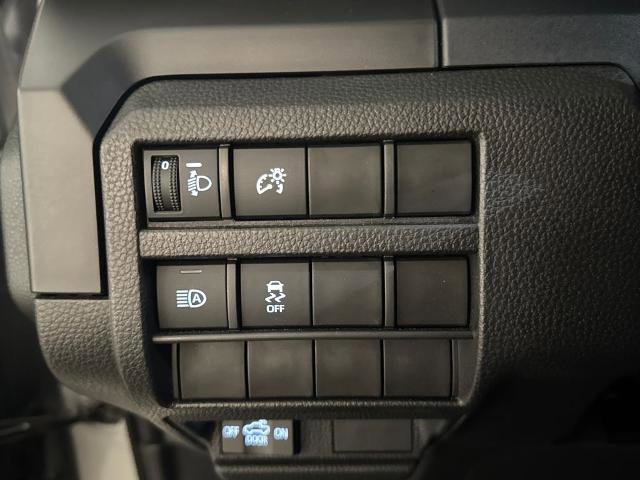 Used 2025 Toyota Tacoma SR image 18