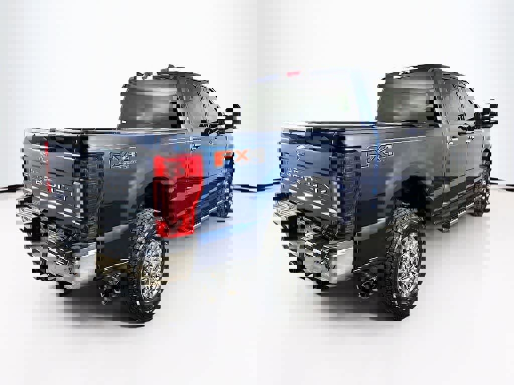 Certified 2020 Ford F250 XLT w/ XLT Premium Package image 5