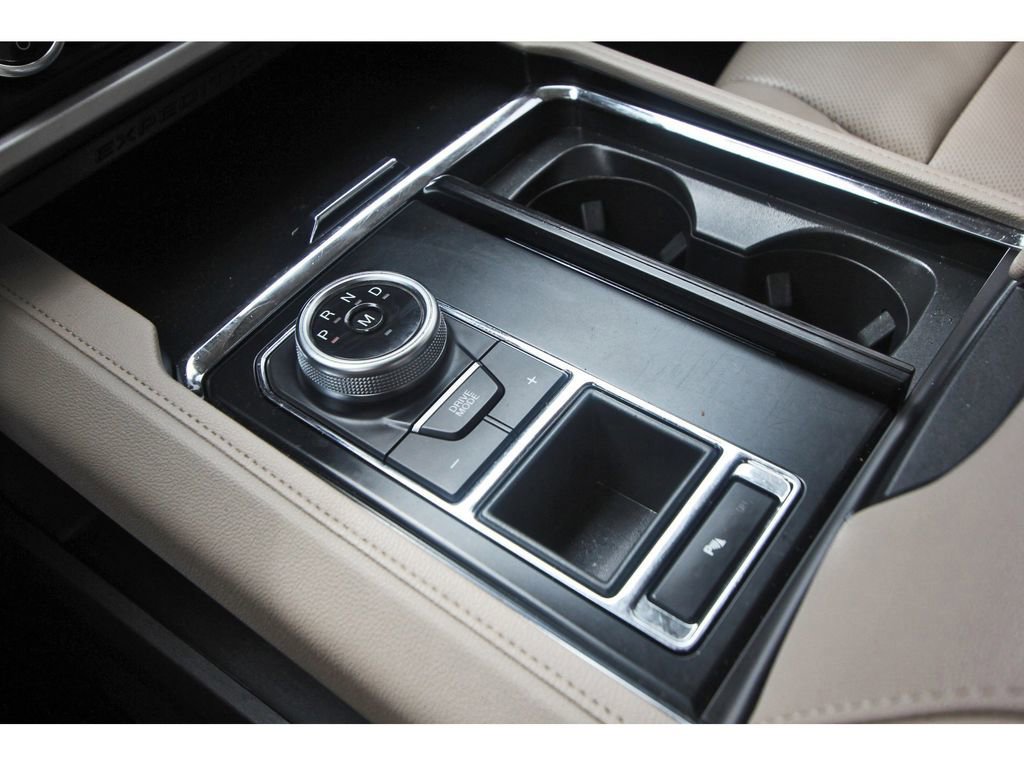 Certified 2024 Ford Expedition Max XLT image 27