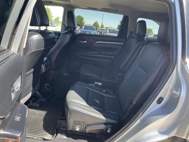 Used 2018 Toyota Highlander Limited w/ Protection Package #3 AWD/4WD image 19