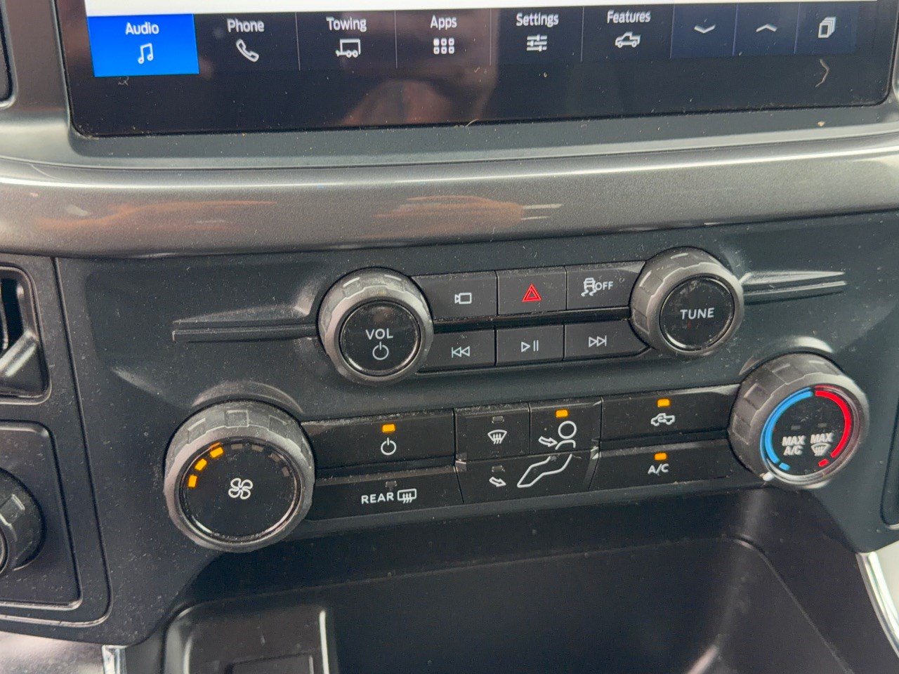 Certified 2025 Ford F150 STX w/ Equipment Group 200A RWD image 22