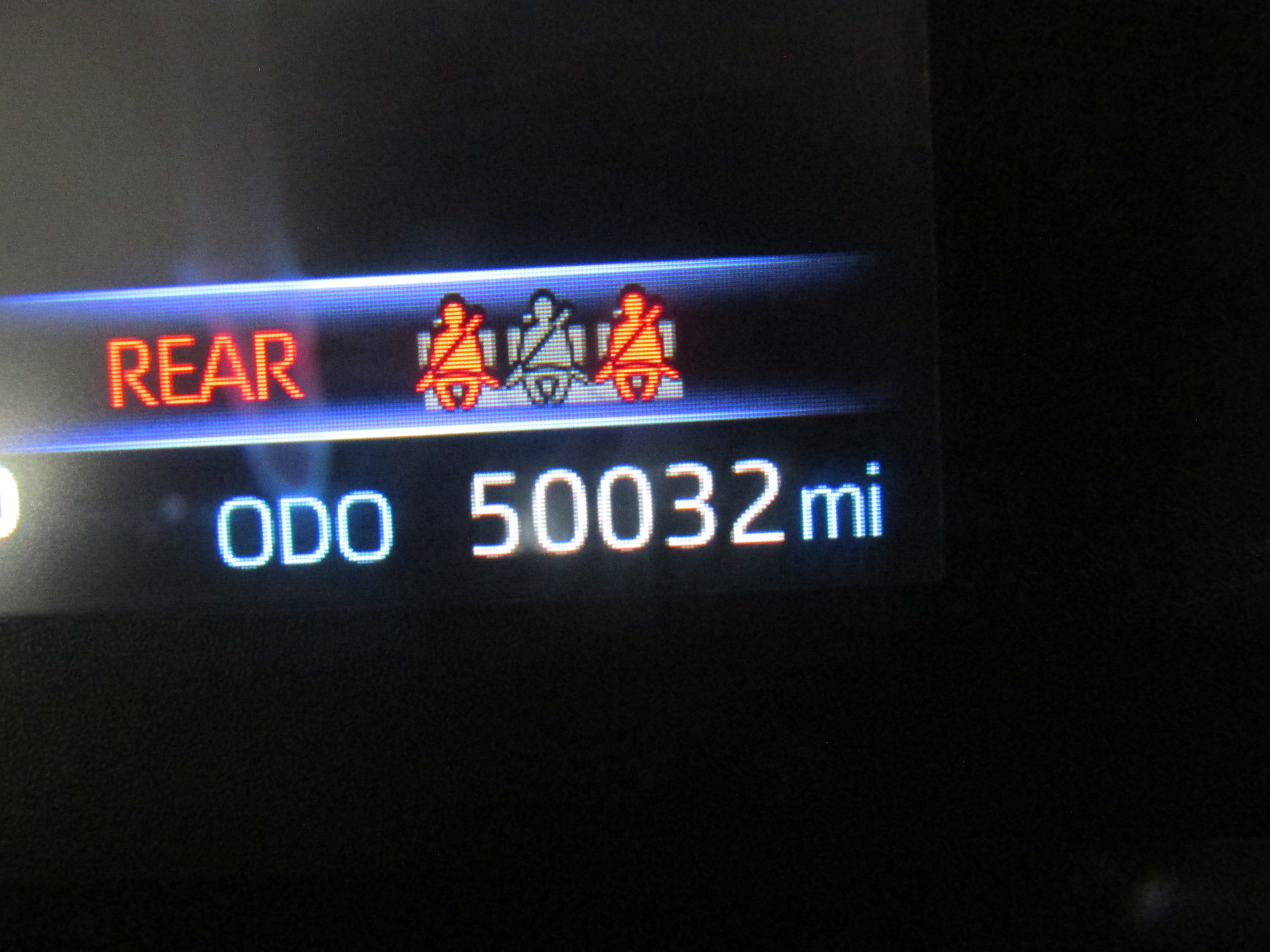 Used 2023 Toyota Corolla LE FWD image 28