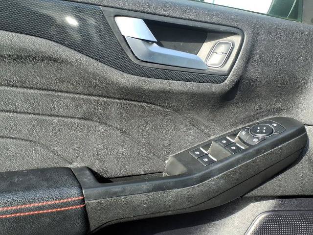 Certified 2024 Ford Escape ST-Line w/ Tech Pack #1 AWD/4WD image 14