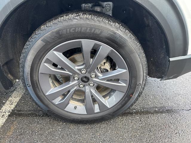 Certified 2025 Ford Explorer Active w/ Active Comfort Package image 31