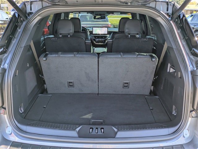 Certified 2025 Ford Explorer ST-Line w/ Premium Package image 12