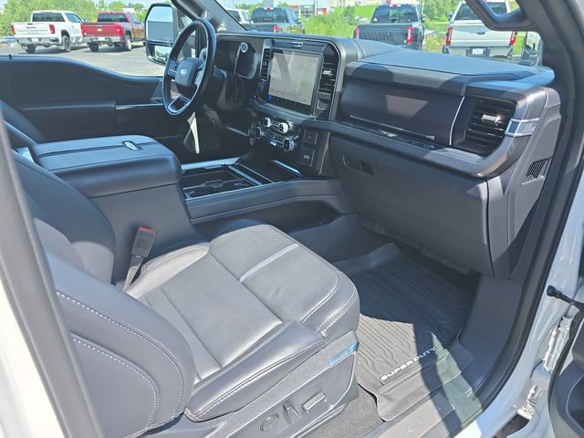 Certified 2026 Ford F450 Platinum w/ FX4 Off-Road Package AWD/4WD image 13