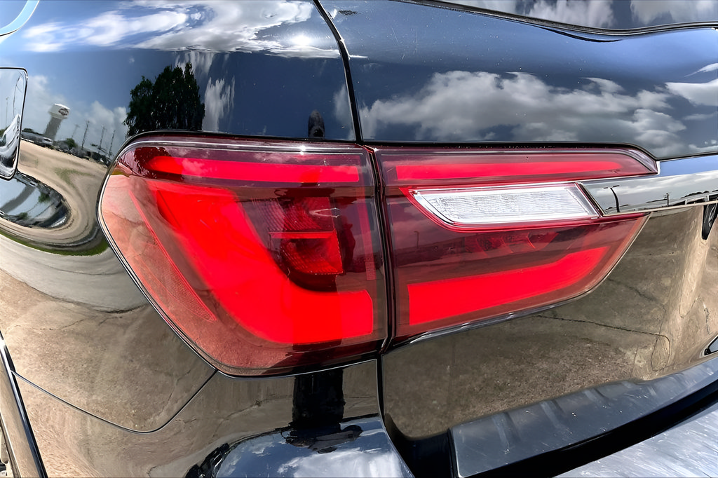 Used 2020 INFINITI QX80 Luxe w/ Edition 30 Package RWD image 31