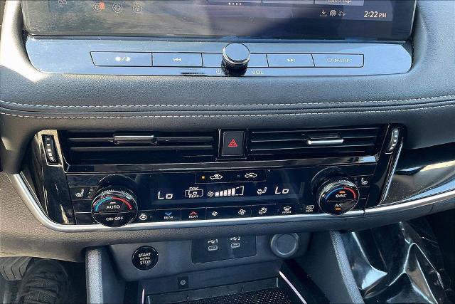 Used 2024 Nissan Rogue SL w/ SL Premium Package FWD image 15