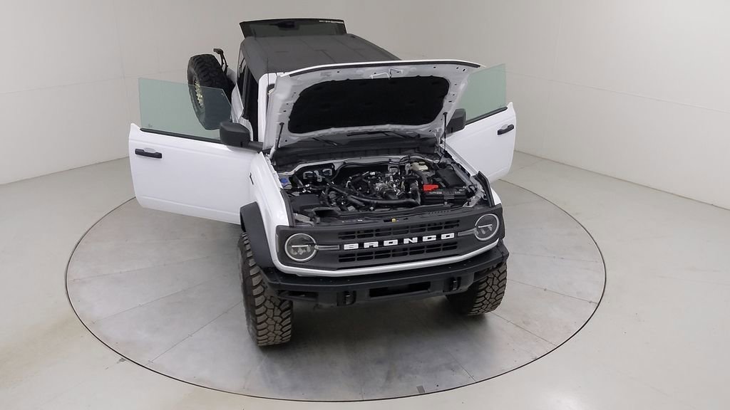 Certified 2024 Ford Bronco Black Diamond AWD/4WD image 45