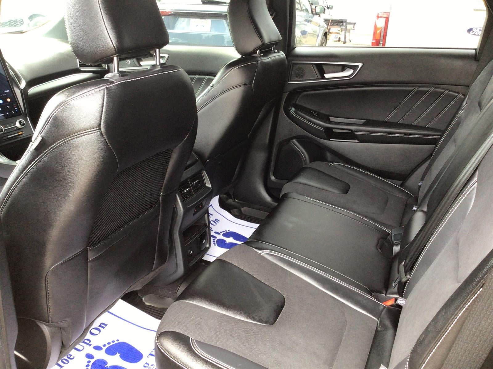 Certified 2024 Ford Edge ST w/ Equipment Group 401A AWD/4WD image 13