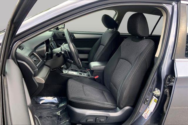 Used 2017 Subaru Outback 2.5i Premium AWD/4WD image 9