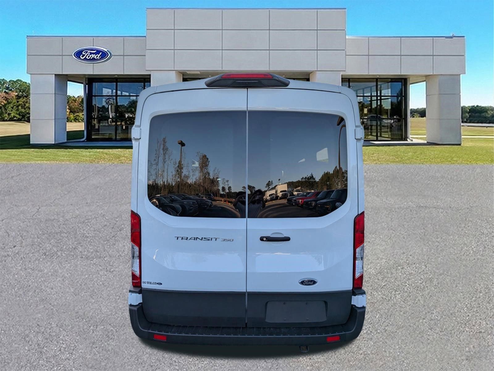 Certified 2025 Ford Transit 350 XL image 4