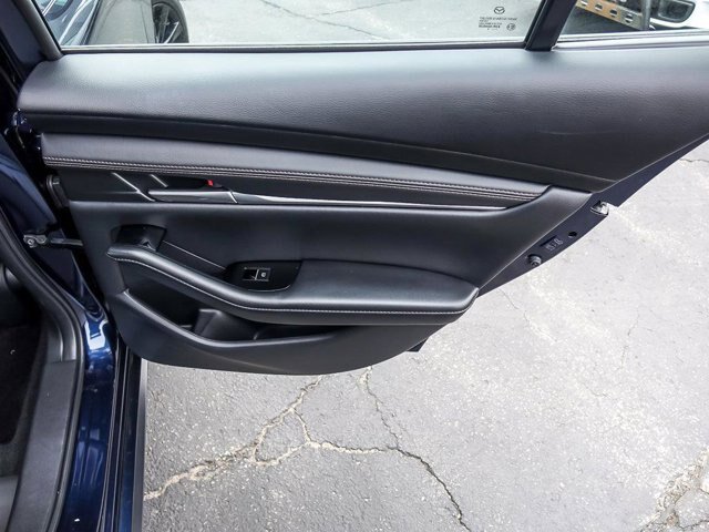 Used 2025 MAZDA MAZDA3 s FWD image 27