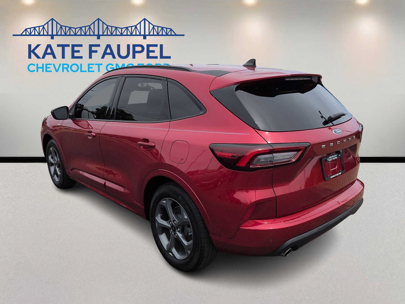Certified 2024 Ford Escape ST-Line w/ Tech Pack #1 FWD image 5
