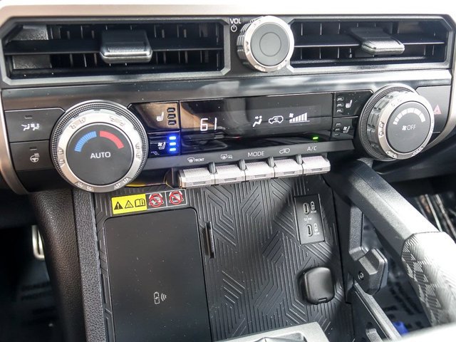 Used 2025 Toyota 4Runner TRD Sport Premium AWD/4WD image 26