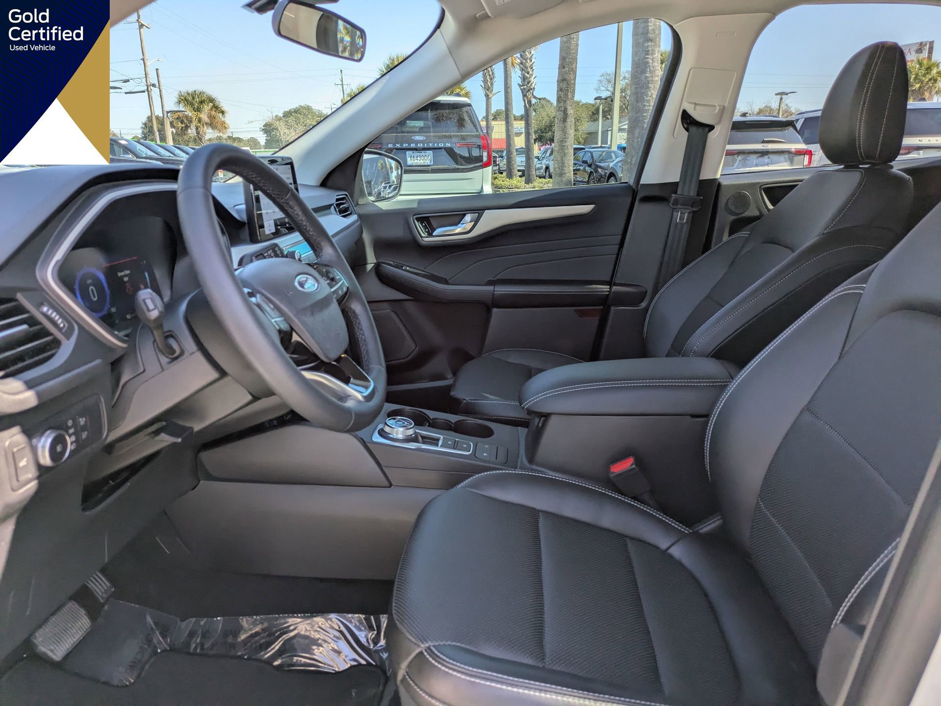 Certified 2022 Ford Escape SEL w/ Technology Package image 25