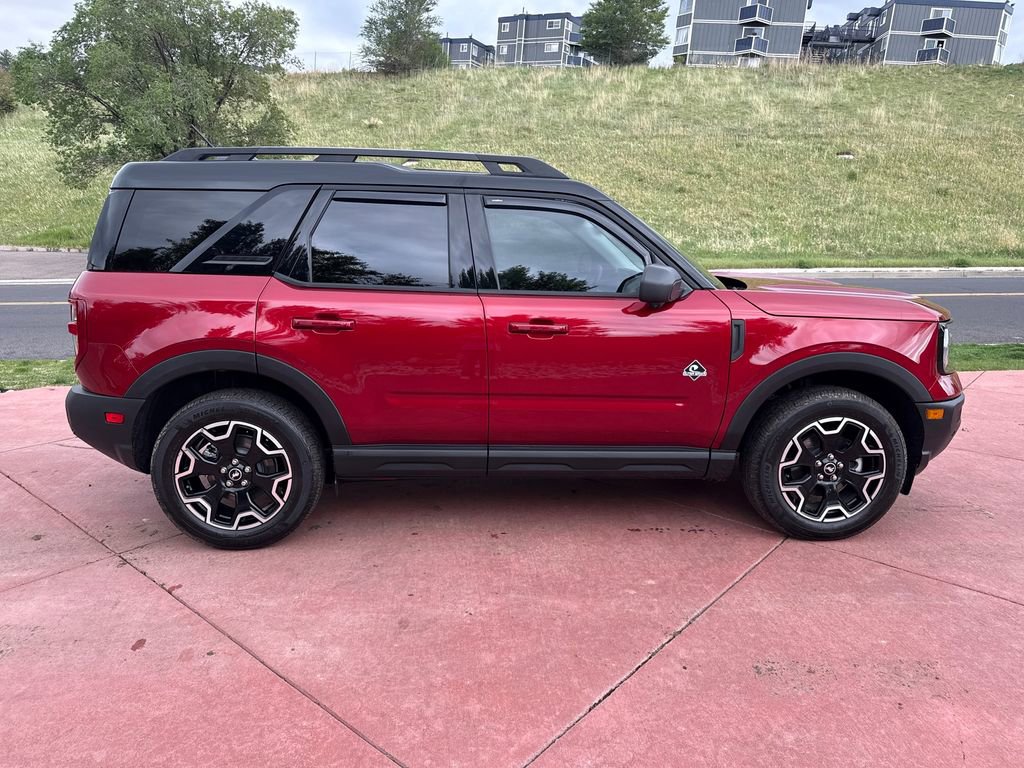 Certified 2025 Ford Bronco Sport Outer Banks w/ Outer Banks Tech Package+ AWD/4WD image 1