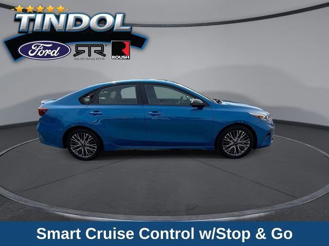 Used 2023 Kia Forte GT-Line w/ GT-Line Premium Package image 2
