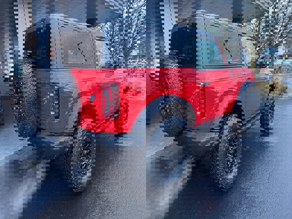 Certified 2021 Ford Bronco Badlands image 3