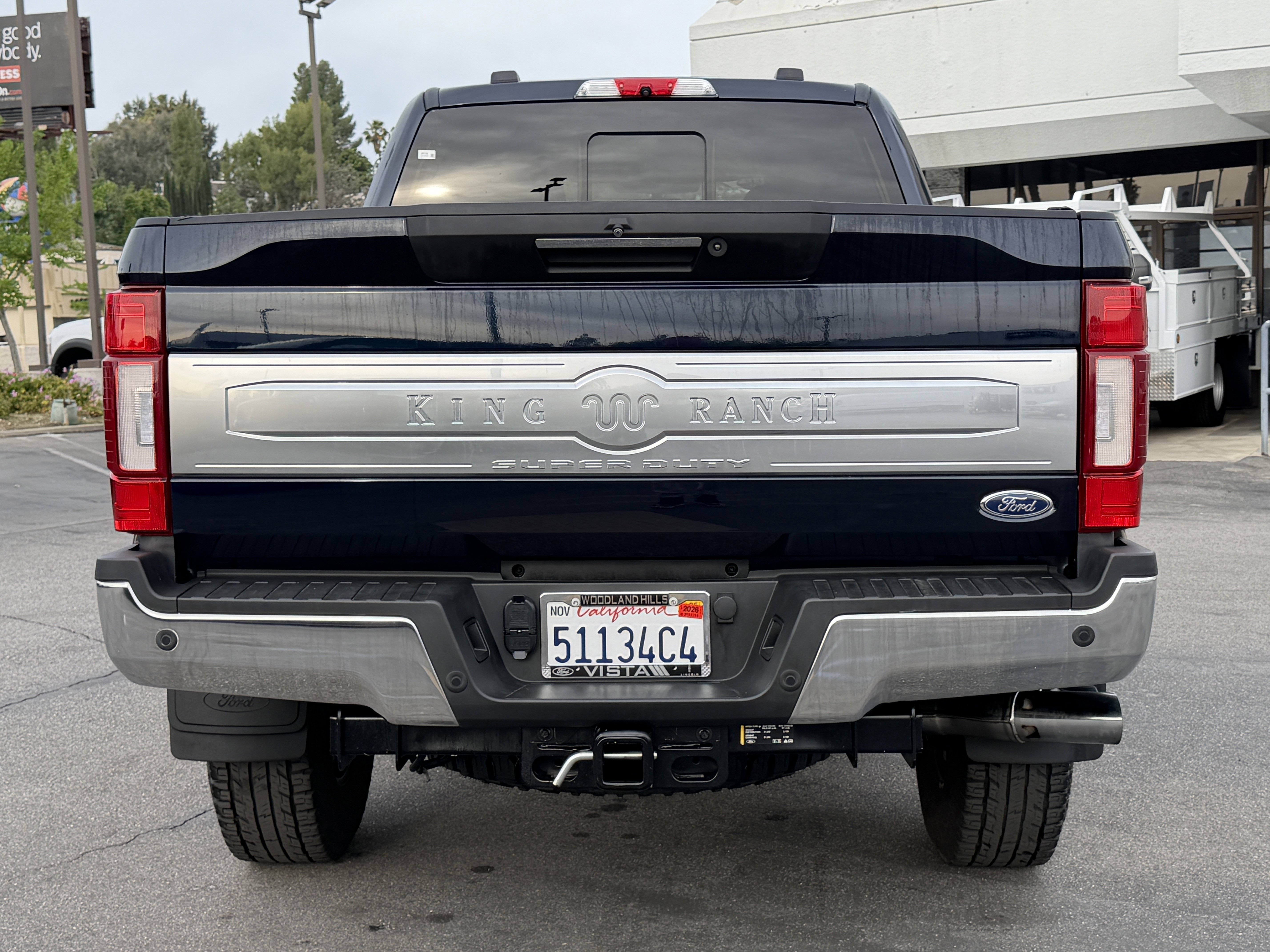 Certified 2022 Ford F350 King Ranch w/ Tremor Off-Road Package AWD/4WD image 4