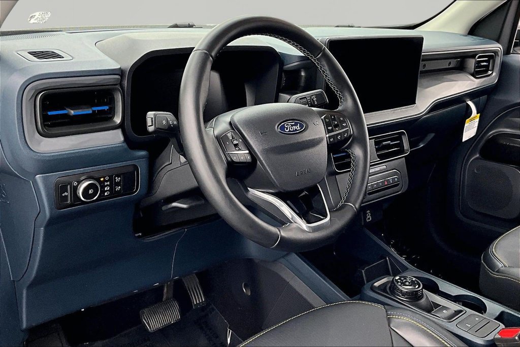 Certified 2025 Ford Maverick Lobo AWD/4WD image 14