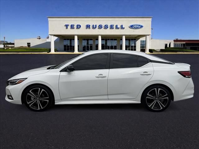 Used 2023 Nissan Sentra SR w/ SR Premium Package FWD image 2