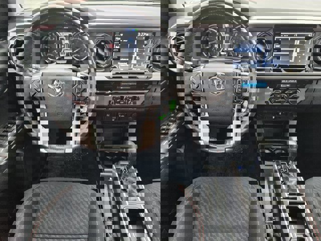 Used 2022 Toyota Tacoma SR5 image 25