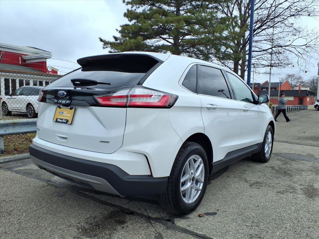 Certified 2023 Ford Edge SEL w/ Convenience Package image 6