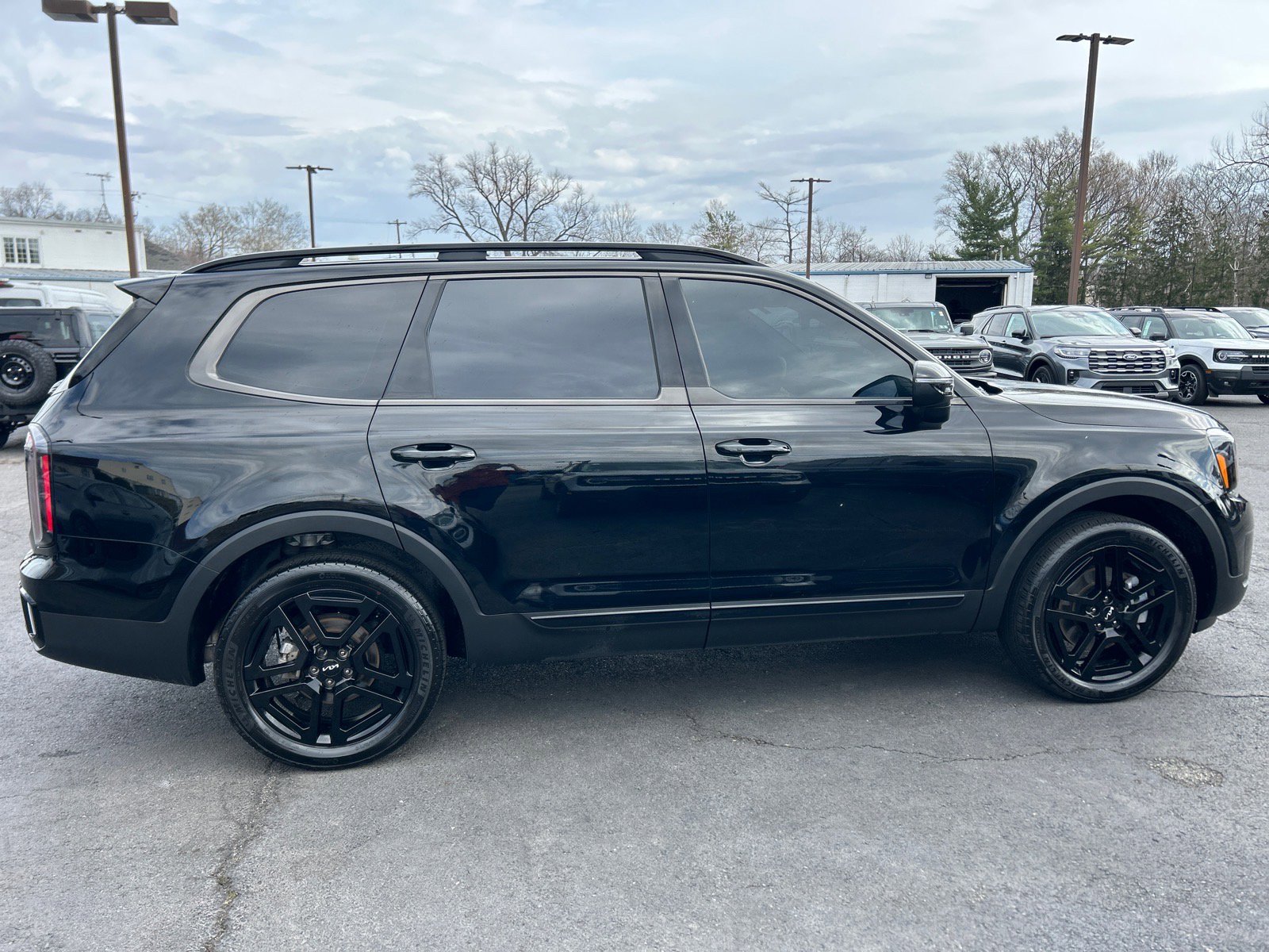 Used 2024 Kia Telluride EX X-Line image 18