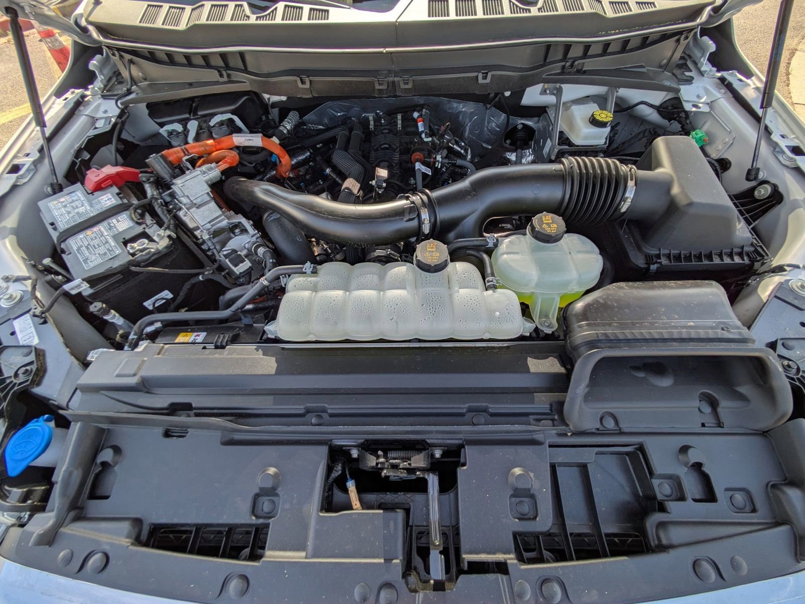 Certified 2025 Ford F150 King Ranch w/ FX4 Off-Road Package image 6