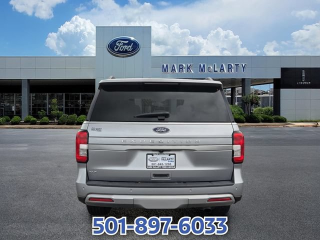 Certified 2024 Ford Expedition XLT RWD image 4