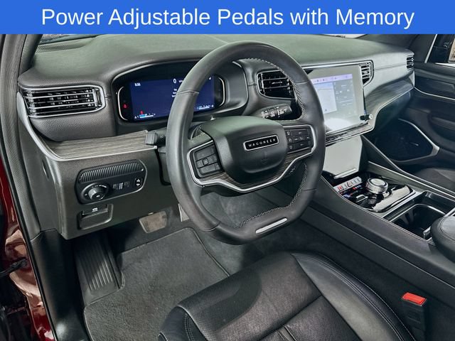 Used 2024 Jeep Wagoneer L Series II w/ Flexible Seating Group AWD/4WD image 22