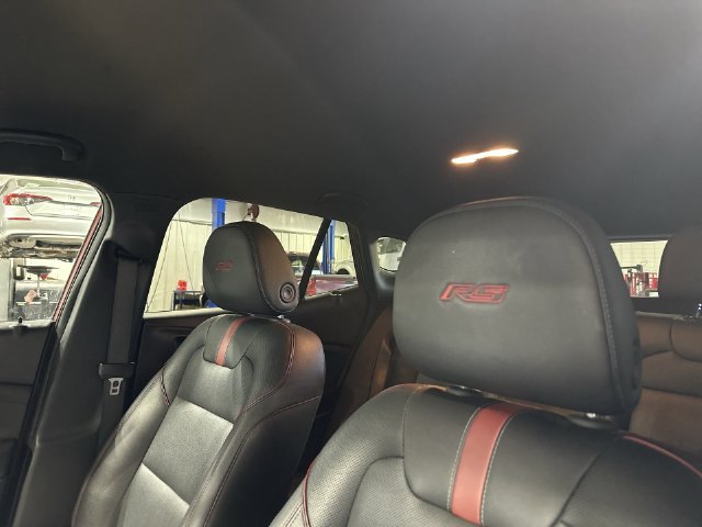 Used 2025 Chevrolet Trax RS FWD image 20
